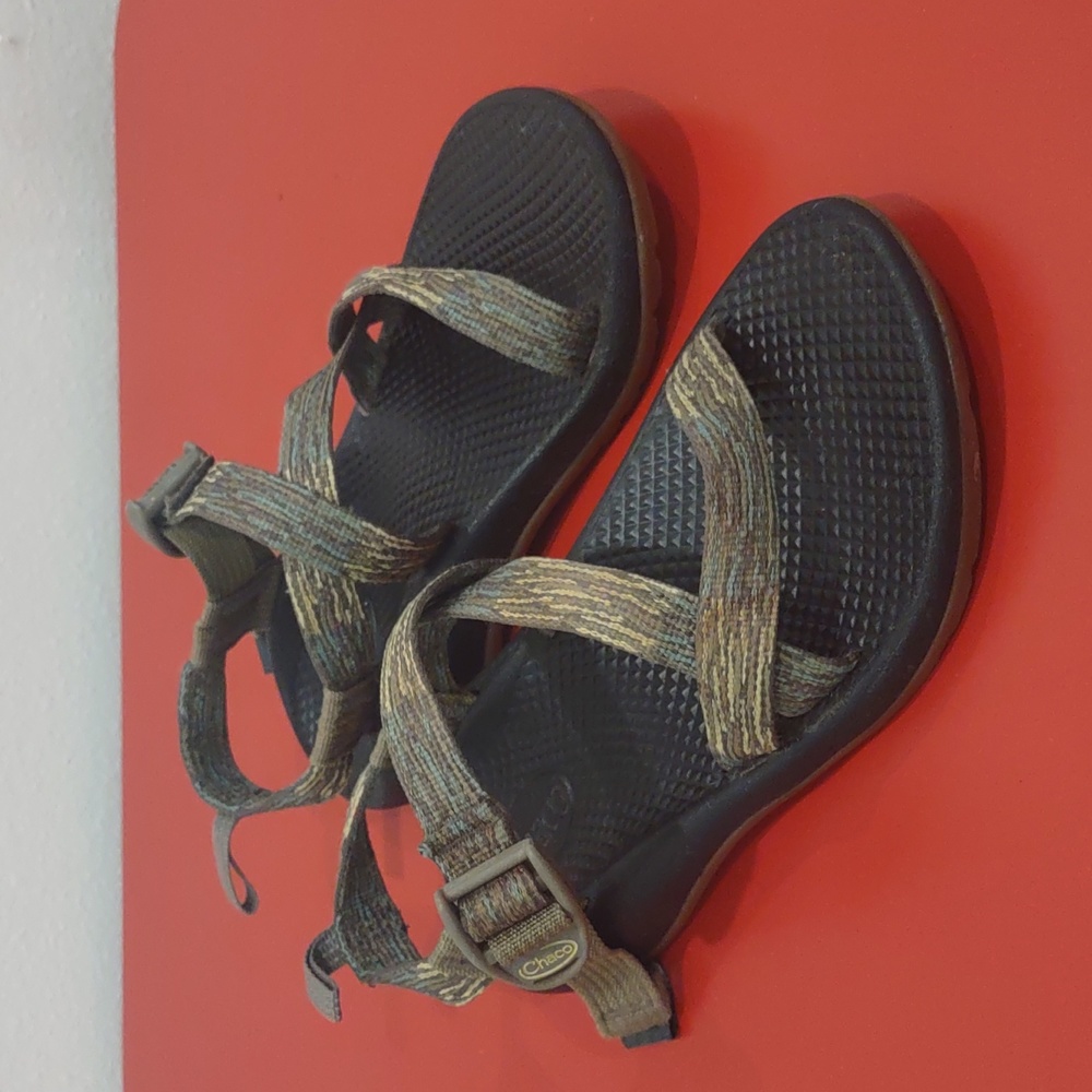 Chaco Sandals Big Kids Size 3